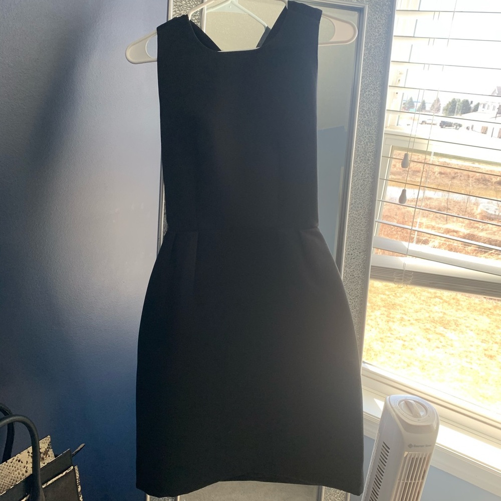 Kate spade crisscross back dress